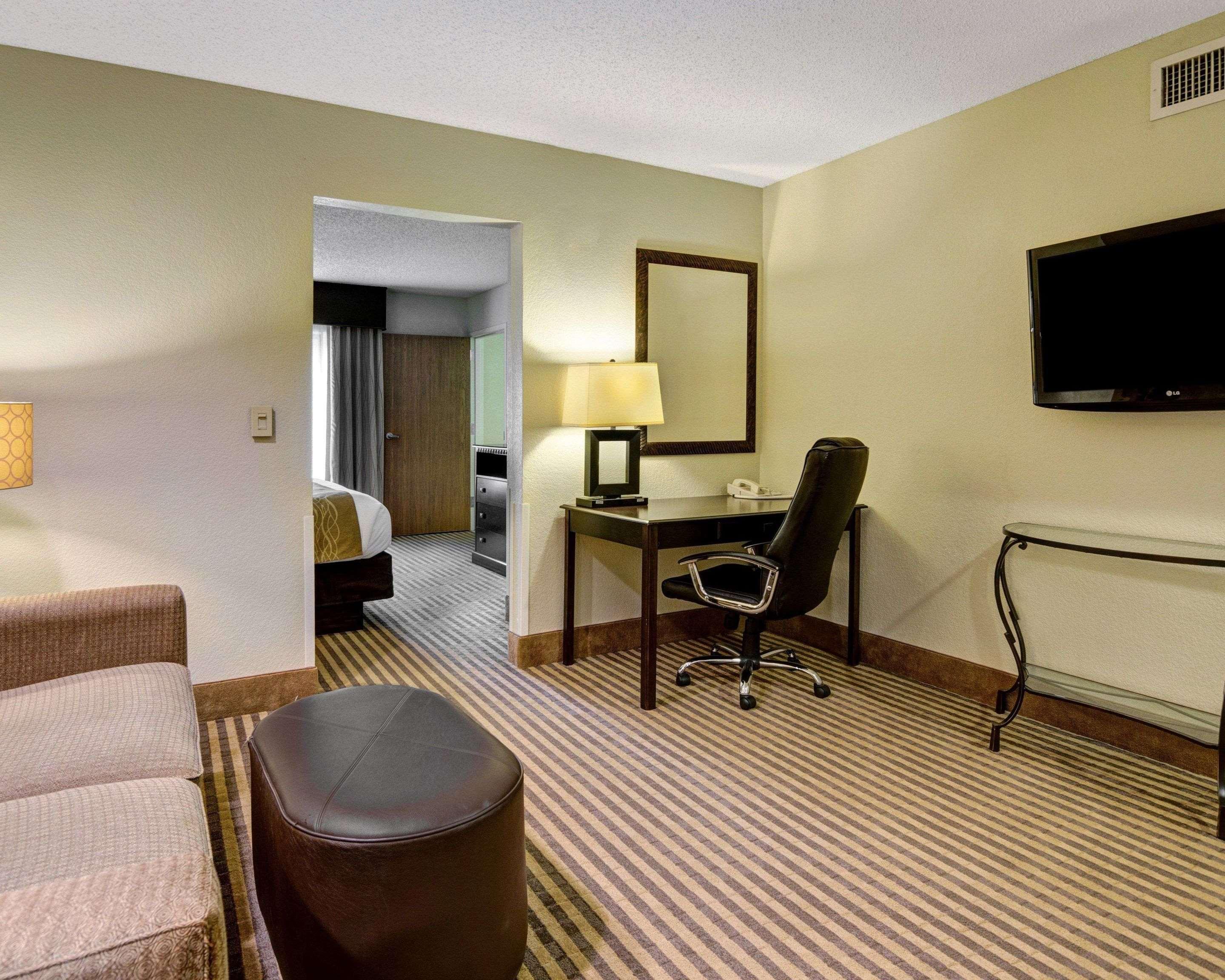 Comfort Inn & Suites Hot Springs Central Buitenkant foto
