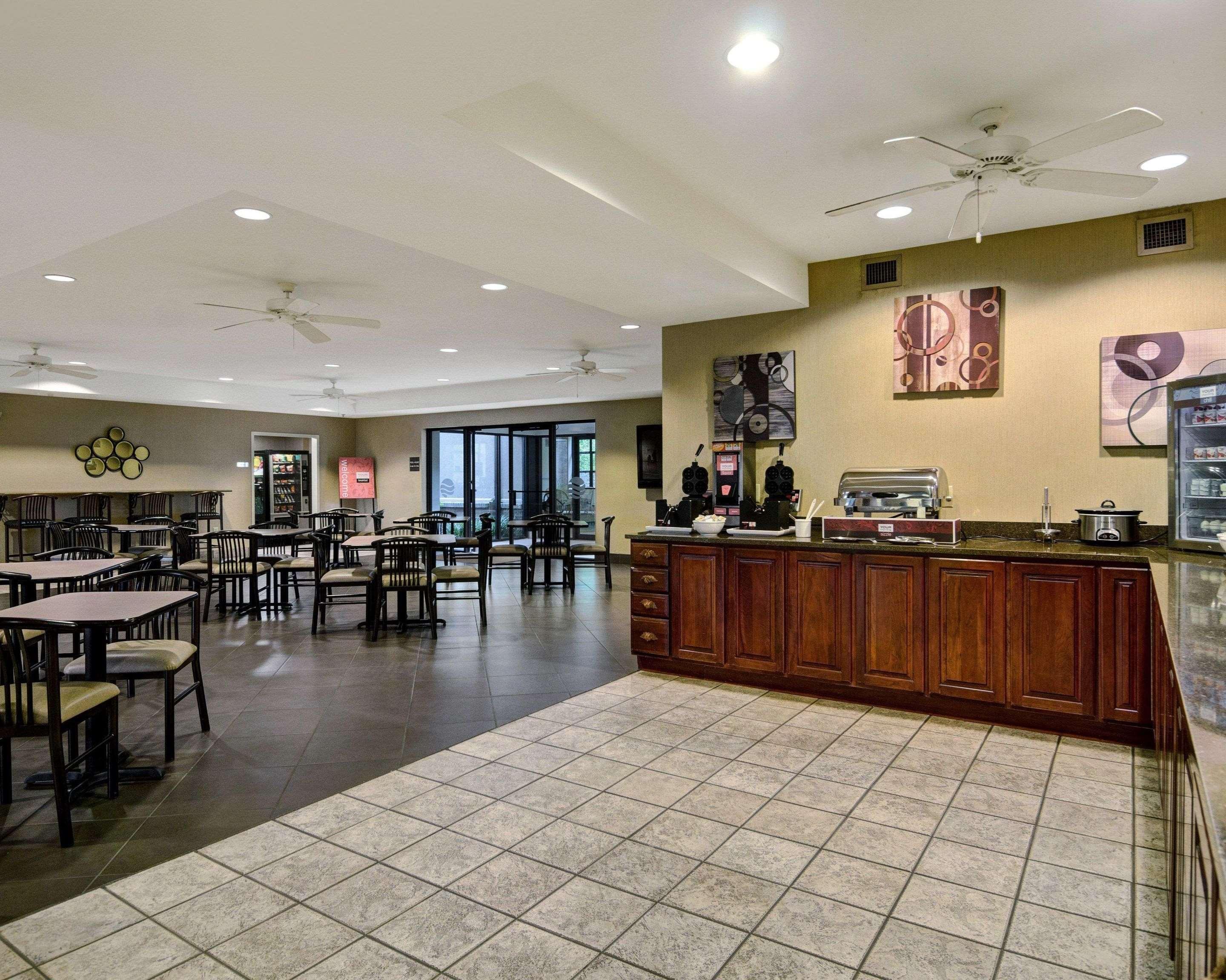 Comfort Inn & Suites Hot Springs Central Buitenkant foto